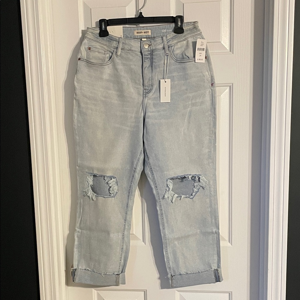 NWT Warp and Weft CDG high rise straight- Light blue distressed jeans